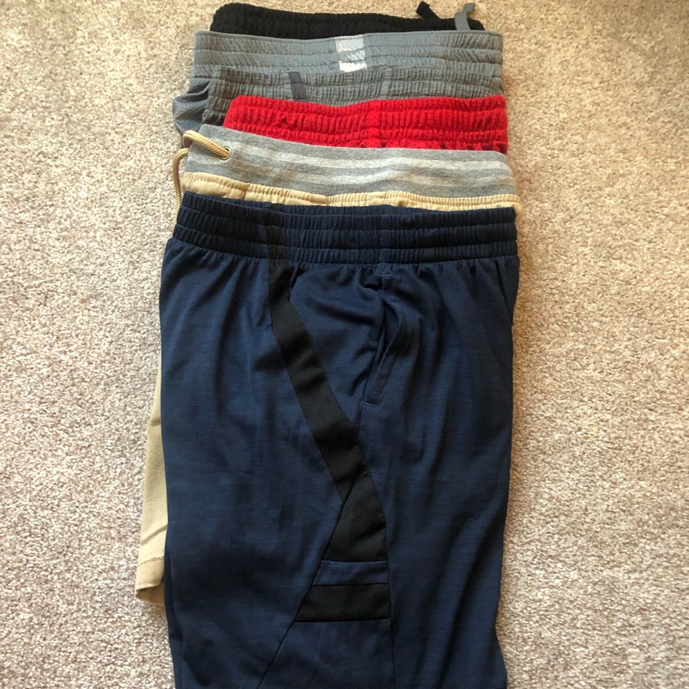 6 pairs boys shorts size 10/12